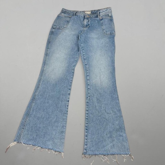 Free People Distressed Flare Jeans Denim Rare Women's 30 Raw Hem Boho Casual - Picture 8 of 8